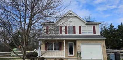 405 Lexington Way, Littlestown