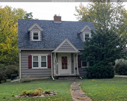 53  Forest  Drive, Fairfield