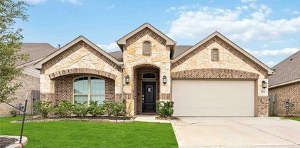 2921 Millstream Court, Dickinson