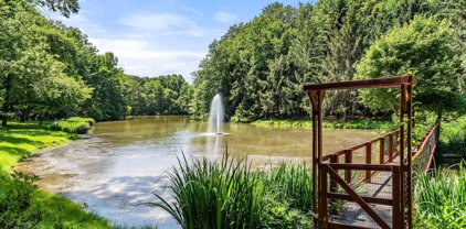 112 Smithburg Road, Manalapan