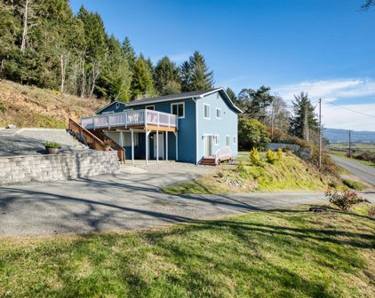 11917 Oceanview Drive, Smith River