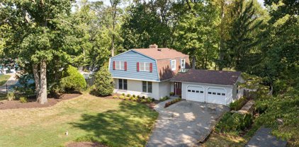 1158 Mainsail Dr, Annapolis
