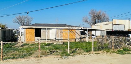 8116 Maxey, Lamont