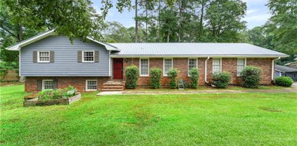 5970 Red Oak Road, Atlanta