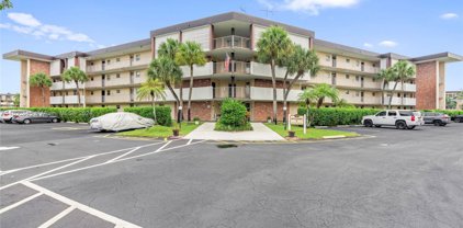 2900 Nw 47th Ter Unit #303B, Lauderdale Lakes