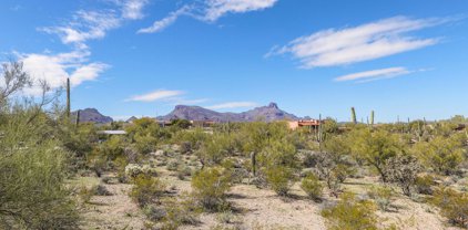 6593 N Hay, Marana