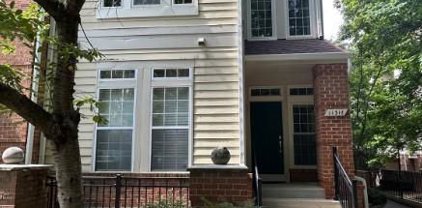 11316 Sundial Ct Unit #814, Reston