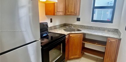 1530 Ne 136th St Unit #7, North Miami