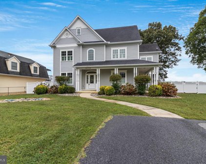 14755 Banks Odee Rd, Newburg