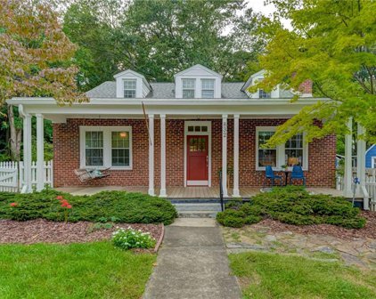 832 Lockland Avenue, Winston Salem