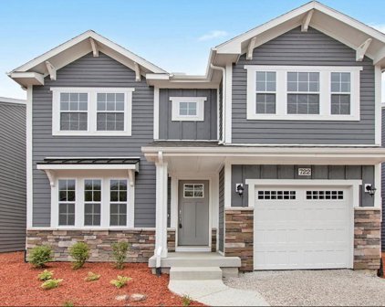 724 Meadow Drive, South Haven