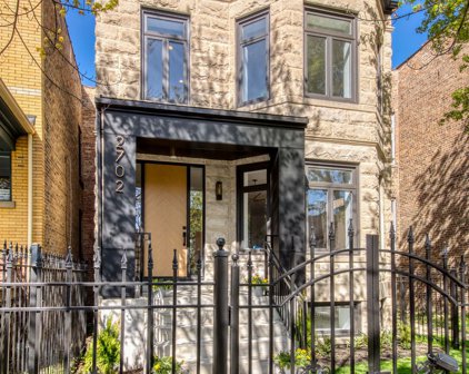 2702 N Troy Street, Chicago