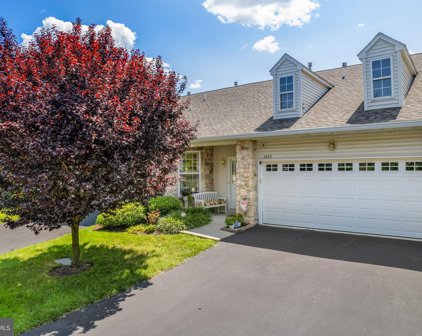 1453 Palmer Dr, Springfield