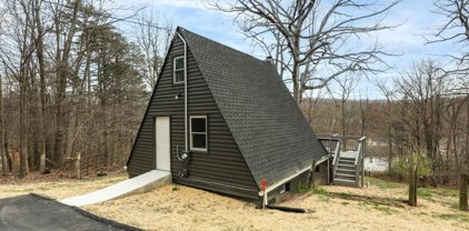 207 Gary Ln, Front Royal