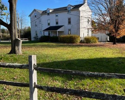 110 Gumbes Rd, Collegeville