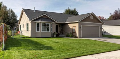108 Stonegate Drive, Hamilton