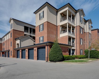 307 Seven Springs Way Unit #203, Brentwood