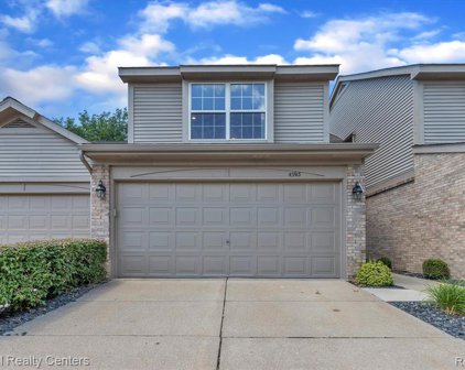 43913 STONEY, Sterling Heights