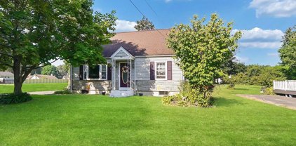 54 W Orchard St, Ludlow