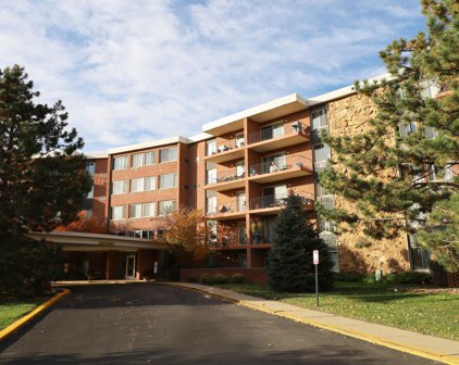 16 E Old Willow Road Unit #106S, Prospect Heights