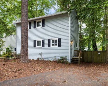 10727 W Providence Road, North Chesterfield