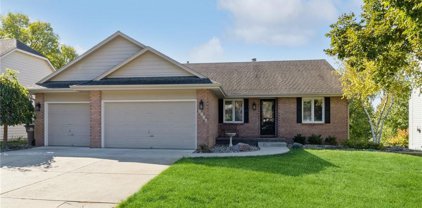 5716 Pommel Court, West Des Moines