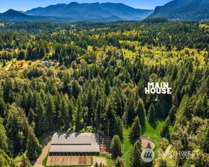 43210 SE 151st Place, North Bend