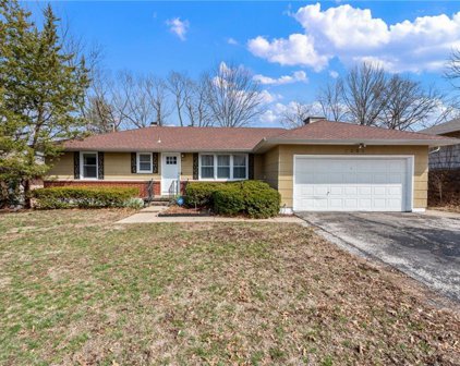 8413 Spring Valley Road, Raytown