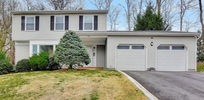 305 Concord Drive, Freehold