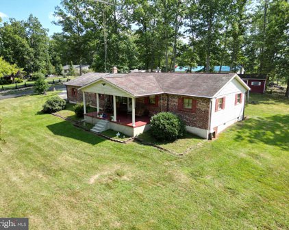 100 Yankee Ct, Hedgesville