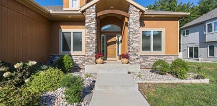 8100 NW Venita Street, Weatherby Lake