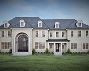 1278 Ballantrae Farm Dr, Mclean image