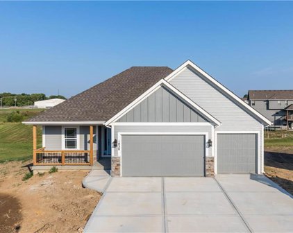 710 Apache Court, Smithville