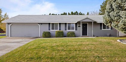 3033 Iris St., West Richland