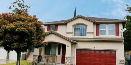 16882 Hazeltine Court, Fontana