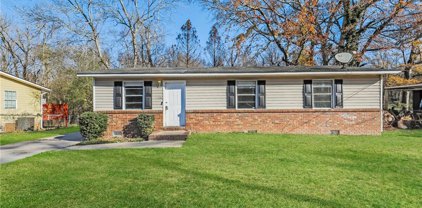 430 Roxbury Drive, Riverdale