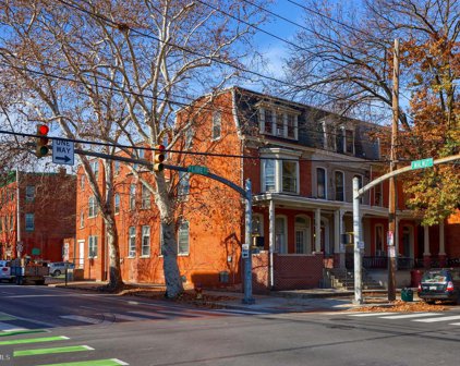 302 N Lime St, Lancaster