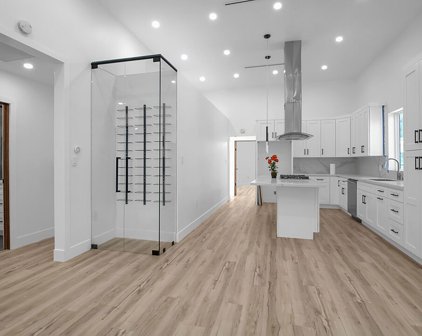 5015  Noble Ave, Sherman Oaks