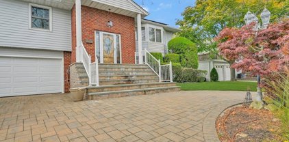 240 Riviera Drive W, Massapequa
