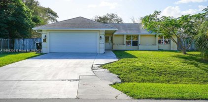 714 Ne Lanfair St, Port St. Lucie