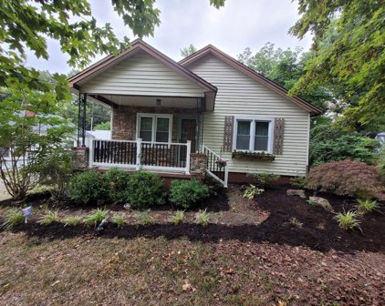 952 North Brown St, Springfield