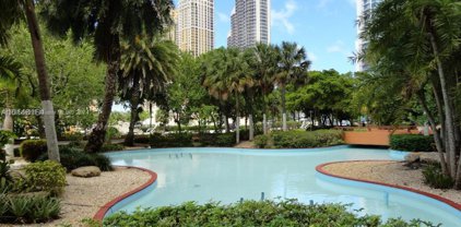 210 174th St Unit #414, Sunny Isles Beach