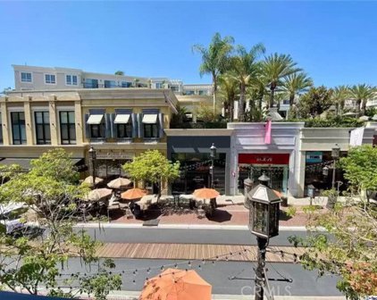 205 Caruso Avenue, Glendale