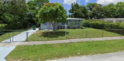 3571 Nw 3rd St, Lauderhill