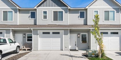 517 S Quillan Pl, Kennewick