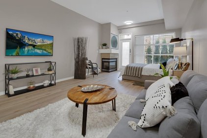 108 W Esplanade Avenue Unit 109, North Vancouver