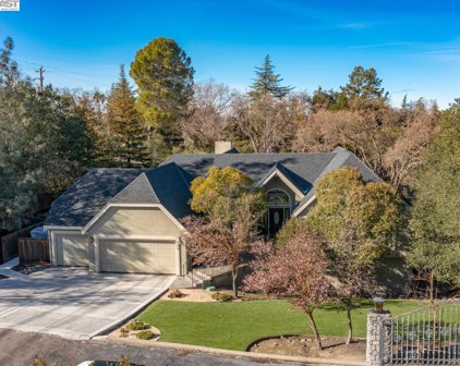 154 Crest Ave, Alamo