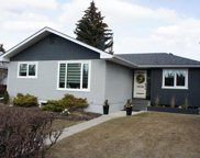 84 Galway Crescent Sw, Calgary image