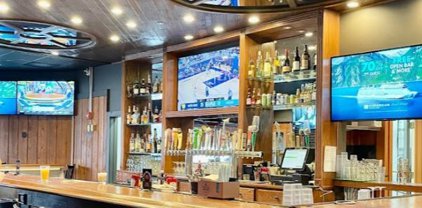 6460 College Road, Lisle