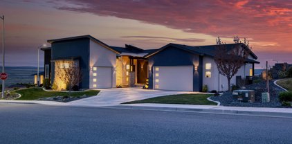 2360 S Young Ct., Kennewick
